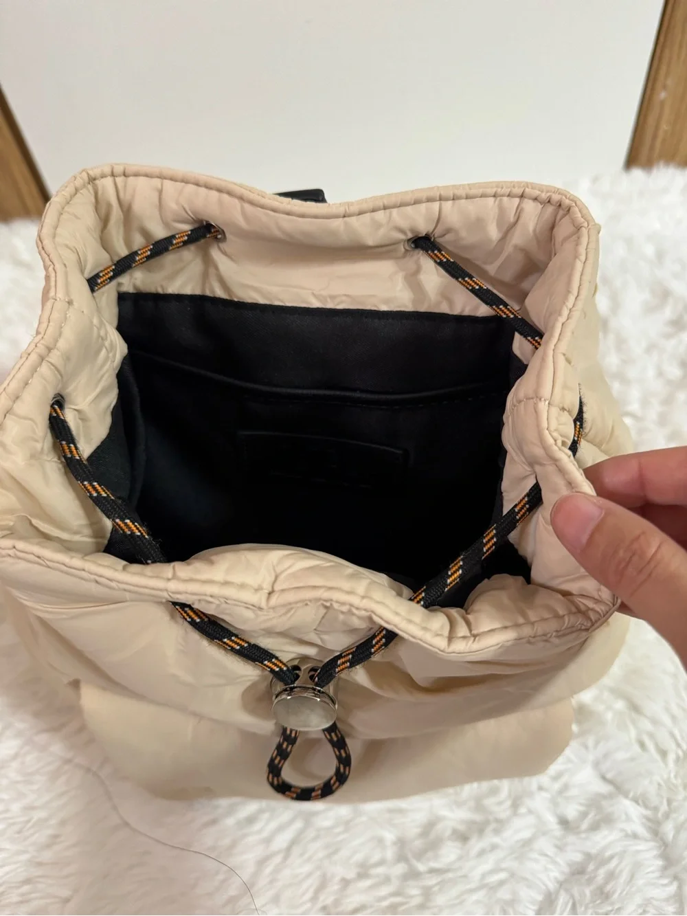 Zara cream puffer